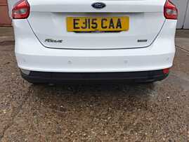 Bara Spoiler Spate cu Locas Senzori Parcare Ford Focus 3 Hatchback FL Facelift 2014 - 2018 Culoare 5F [K8055]
