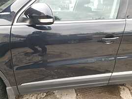 Usa Usi Portiera Portiere Stanga Fata Dezechipata Volkswagen Tiguan 2007 - 2015 Culoare LC9X [K7798]