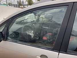 Geam Culisant de pe Usa Portiera Stanga Fata Toyota Corolla Verso E120 2001 - 2003 [K8324]