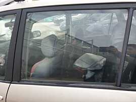 Geam Culisant de pe Usa Portiera Stanga Spate Toyota Corolla Verso E120 2001 - 2003 [K8325]