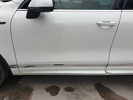 Usa Usi Portiera Portiere Stanga Fata Dezechipata Volkswagen Touareg 7P 2011 - 2018 Culoare LC9A [K8975]