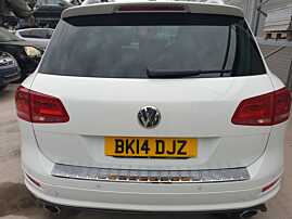 Hayon Haion Portbagaj Dezechipat cu Luneta Geam Sticla Volkswagen Touareg 7P 2011 - 2018 Culoare LC9A [K8987]