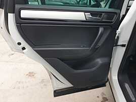 Panou Tapiterie Fata de Usa din Piele Portiera Interioara Stanga Spate Volkswagen Touareg 7P 2011 - 2018 [K9033]