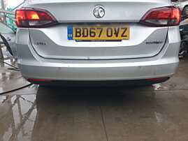 Bara Spoiler Spate cu Locas Senzori Parcare cu Imperfectiuni Opel Astra K NFL Break Combi 2015 - 2019 Culoare Z176 [K9169]