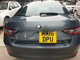 Capota Portbagaj Dezechipat cu Luneta Geam Sticla Skoda Superb 3 Berlina Sedan NFL Non Facelift 2015 - 2019 Culoare LZFY [K9421]