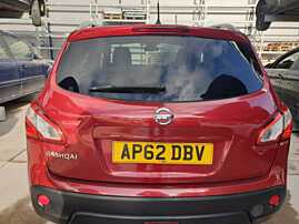 Haion Hayon Capota Portbagaj Dezechipat cu Luneta Geam Sticla cu Defect Nissan Qashqai J10 2007 - 2013 Culoare NAJ [K8857]