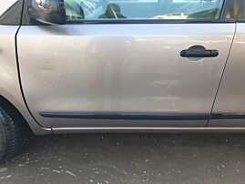 Usa Usi Portiera Portiere Stanga Fata Dezechipata cu Imperfectiuni Nissan Note E11 2004 - 2013 Culoare C30 (Prezinta Ondulatie) [K9364]