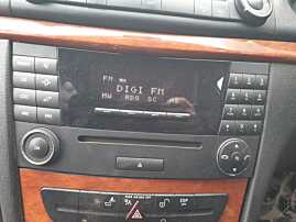 Radio CD Player Mercedes Clasa E Class W211 2002 - 2009 [Q0609]