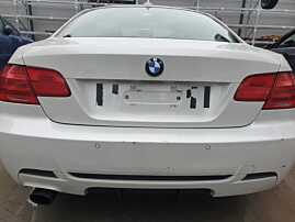 Bara Spoiler Spate M Performance cu Locas Senzori Parcare BMW Seria 3 E92 2006 - 2013 Culoare A96 Mineralweiss Metallic [K9373]