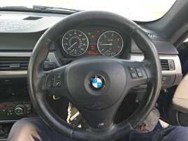 Volan 3 Spite Piele Perforata M Sport cu Comenzi cu Uzura FARA Airbag BMW Seria 3 E90 E91 E92 E93 2004 - 2013 [K9353]
