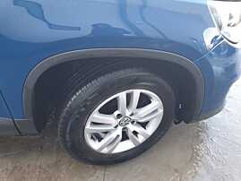 Ornament Plastic Bandou Aripa Dreapta Fata Volkswagen Tiguan 5N FL Facelift 2011 - 2015 [Q0163]