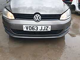 Bara Spoiler Fata Completa cu Spalatoare Far Faruri si Locas pentru Senzori de Parcare Volkswagen Golf 7 Hatchback Scurt 2013 - 2017 Culoare LA7N [K9878]