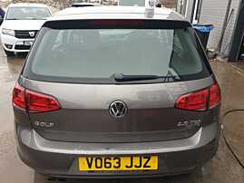 Haion Hayon Portbagaj Dezechipat cu Luneta Geam Sticla Volkswagen Golf 7 Hatchback Scurt 2013 - 2017 Culoare LA7N [K9888]