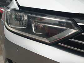 Far Dreapta cu Halogen Volkswagen Passat B8 2015 - 2020 [Q0463]