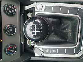 Nuca cu Manson in 6 Trepte de la Schimbator Trepte Viteze Volkswagen Passat B8 2.0 TDI CRLB 2015 - 2020 (cu uzura la manson) [Q0476]