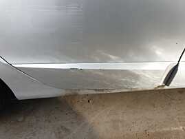 Bandou Ornament Plastic de pe Usa Portiera Dreapta Spate cu Imperfectiune Renault Scenic 3 2009 - 2016 Culoare TED69 [Q0325]