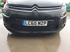 Bara Spoiler Fata cu Grile si Proiectoare cu Defect Citroen C4 Grand Picasso 2013 - 2018 Culoare EXY [Q0630]