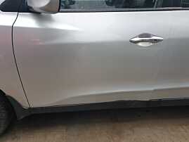 Usa Usi Portiera Portiere Stanga Fata Dezechipata cu Defect Hyundai ix35 2009 - 2015 Culoare RAH Sleek Silver [Q0248]