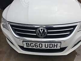 Grila Centrala cu Emblema Sigla de pe Bara Spoiler Fata Volkswagen Passat CC 2008 - 2012 [K9969]