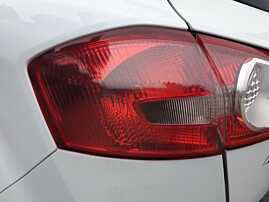 Tripla Stop Lampa Stanga de pe Aripa Caroserie Ford Kuga 1 2008 - 2013 [Q1275]