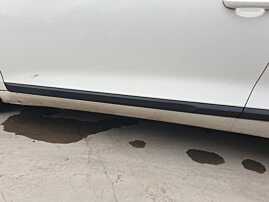 Bandou Ornament Plastic de pe Usa Portiera Stanga Volkswagen Scirocco 2008 - 2014 [Q0932]