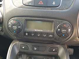 Panou Comanda AC Clima Climatronic Aer Conditionat Hyundai ix35 2009 - 2015 [Q1511]