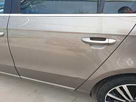 Usa Usi Portiera Portiere Stanga Spate Dezechipata cu Ondulatii Volkswagen Passat B7 Berlina Sedan 2010 - 2015 Culoare LA8X [Q2131]