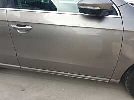 Usa Usi Portiera Portiere Dreapta Fata cu Imperfectiune Volkswagen Passat B7 2010 - 2015 Culoare LA8X [K2076]