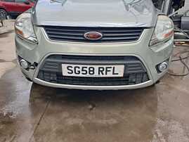 Bara Spoiler Fata Completa cu Locas Pentru Senzori Parcare Ford Kuga 1 2008 - 2013 Culoare P8 [Q2170]