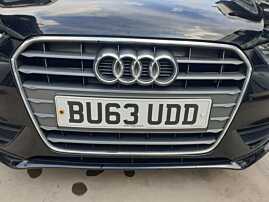 Grila cu Sigla Emblema de pe Bara Spoiler Fata Audi A4 B8 B8.5 FL Facelift 2012 - 2015 [Q2217]