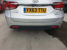 Bara Spoiler Spate cu Locas Senzori Hyundai i40 Break Wagon Non Facelift NFL 2011 - 2015 Culoare N3S (zgarieturi) N3S [Q2518]