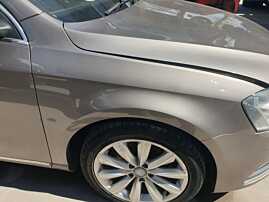 Aripa Dreapta Fata cu Imperfectiuni Volkswagen Passat B7 2010 - 2015 Culoare LA8X [0398]