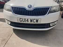Bara Spoiler Fata cu Grile Inferioare Skoda Rapid 2012 - 2017 Culoare LF9E [X3748]