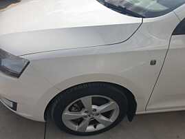 Aripa Stanga Fata cu Defect Skoda Rapid 2012 - 2017 Culoare LF9E [K3772]