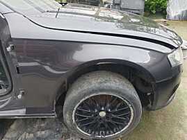 Aripa Dreapta Fata Audi A4 B8 Non Facelift NFL 2008 - 2013 Culoare LZ7L (inceput rugina) [Q2805]