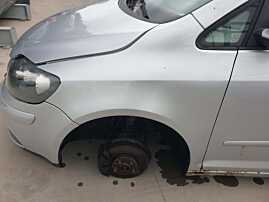 Aripa Stanga Fata cu Inceput Rugina Volkswagen Golf 5 Plus 2004 - 2008 Culoare LA7W [Q2930]