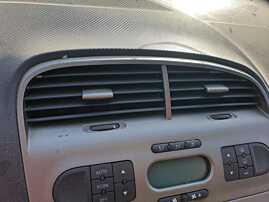 Grila Gura Grile Guri Ventilatie Aerisire Bord Bord Central Seat Altea 5P 2004 - 2015 [Q3131]