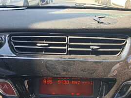 Grila Gura Grile Guri Ventilatie Aerisire Bord Centrala Dreapta Citroen DS3 2009 - 2014 [Q3104]