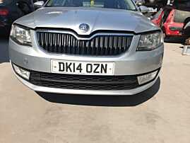 Bara Spoiler Fata Completa Grile si Proiectoare Skoda Octavia 3 2013 - 2017 Culoare LA7W [0268]