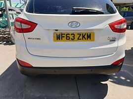 Bara Spoiler Spate cu Locas Senzori Parcare cu Imperfectiuni Hyundai ix35 2009 - 2015 Culoare TCW [Q2949]