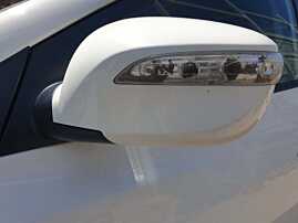 Oglinda Stanga Electrica cu Pliere Rabatare cu Semnalizare Crapata Hyundai ix35 2009 - 2015 Culoare TCW [Q2952]