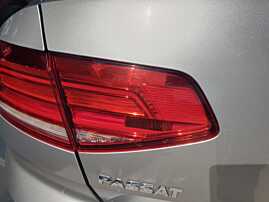Tripla Lampa Stop Stanga de pe Capota Portbagaj Volkswagen Passat B8 Berlina Sedan 2015 - 2020 [Q3059]