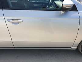 Usa Usi Portiera Portiere Dreapta Fata Dezechipata Volkswagen Passat B7 2010 - 2015 Culoare LA7W [L1255]