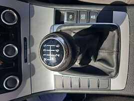 Nuca cu Manson in 6 Trepte de la Schimbator Trepte Viteze cu Uzura Volkswagen Passat B7 2010 - 2015 [Q3030]
