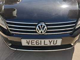 Grila cu Emblema Centrala de pe Bara Spoiler Fata Volkswagen Passat B7 2010 - 2015 [N1197]