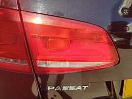 Tripla Lampa Stop Stanga de pe Hayon Haion Portbagaj Volkswagen Passat B7 Break Combi 2010 - 2015 [Q3046]