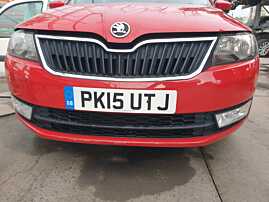 Bara Spoiler Fata cu Grile Inferioare si Proiectoare cu Imperfectiune Skoda Rapid 2012 - 2017 Culoare LF3K [K4348]