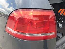 Stop Lampa Tripla Stanga Volkswagen Passat B7 Break Combi 2010 - 2015 [L4978]