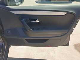 Panou Tapiterie Fata Interioara Piele Neagra Usa Portiera Dreapta Fata Volkswagen Passat CC 2008 - 2012 [Q3664]