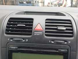 Grila Grile Aerisire Ventilatie Bord Centrala Volkswagen Golf 5 Break 2004 - 2008 [L0171]